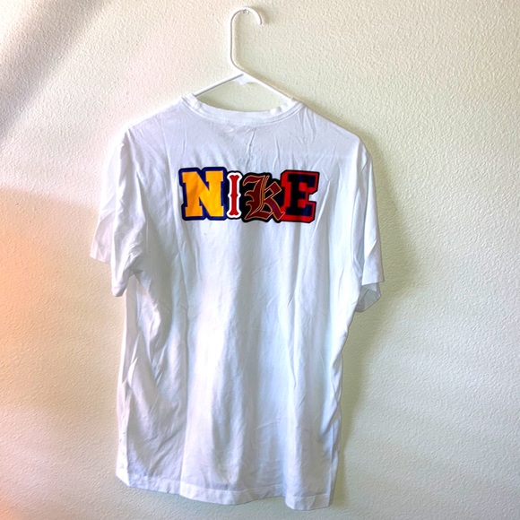 Nike Basketball tee shirt - white color - size medium - Picture 2 of 6